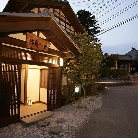 Oyo Hatago Ichiban Hotel Chichibu Exterior photo